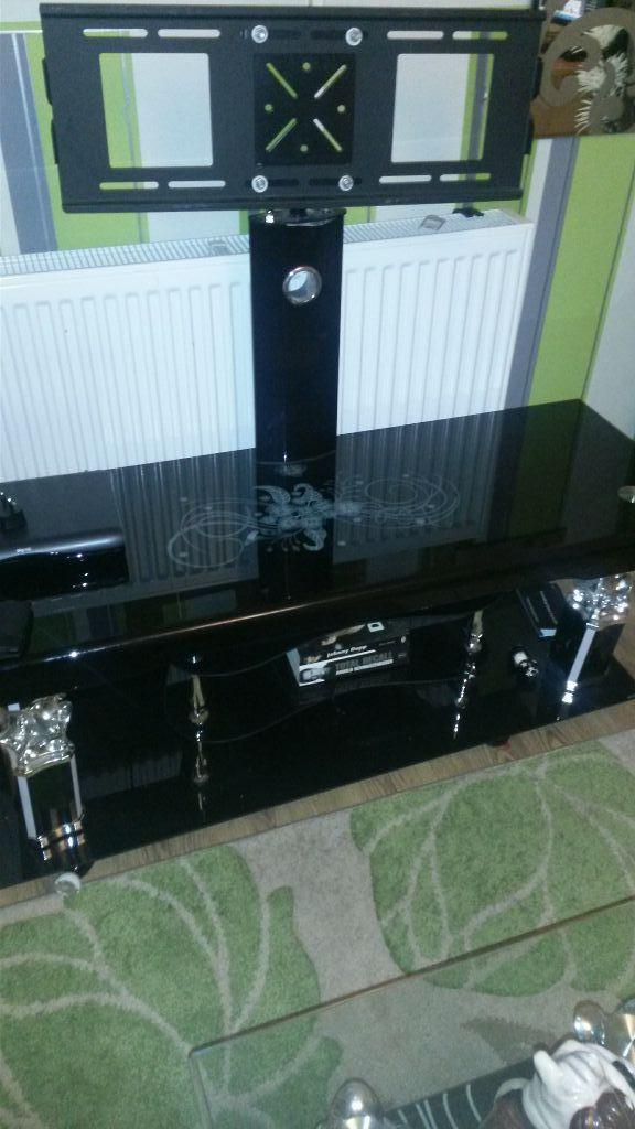 tv stand up to 60 inch and matching coffee table