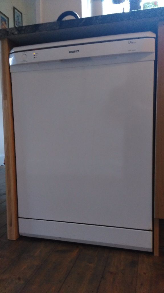 White Beko dishwaser DSFN 1530W White Beko dishwaser DSFN 1530W. Good ...