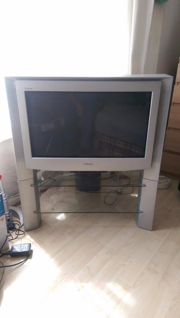 Sony 32 widescreen crt tv Buy, sale and trade ads