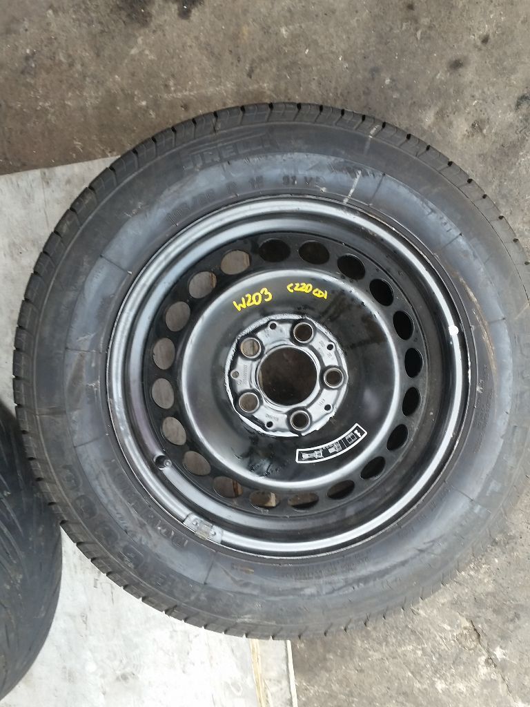Mercedes c class w203 tyre size #3