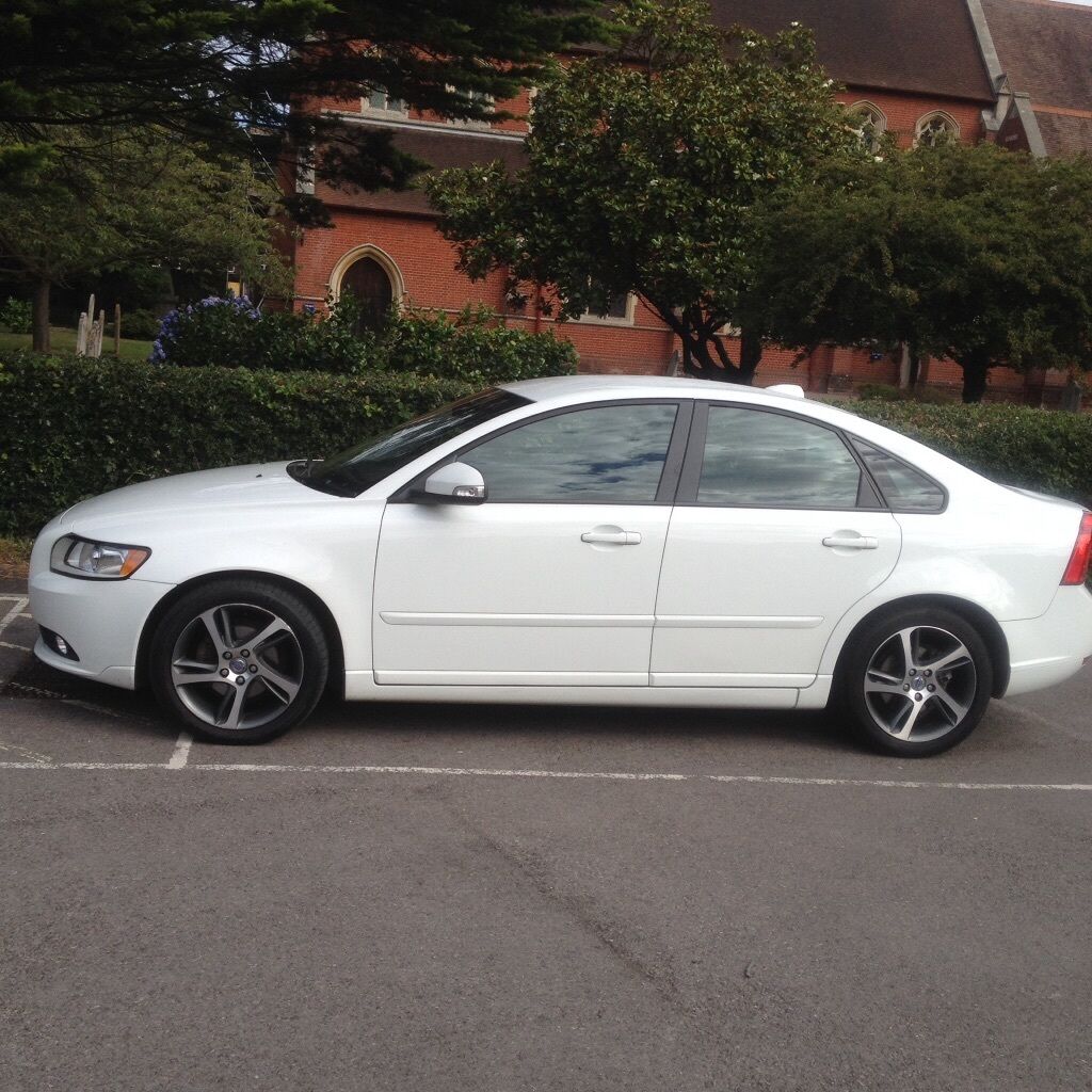 toyota avensis diesel mpg 2011 #6