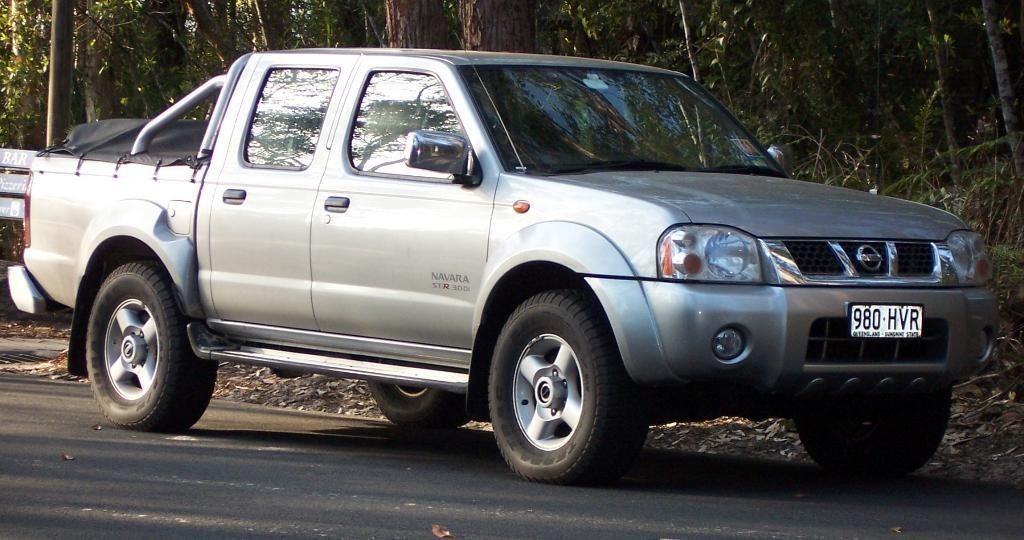 Nissan navara breaking for spares #8