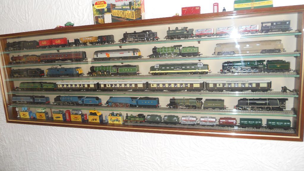 Bachmann Lima Wrenn etc - Wanted model Railway items and Train sets 