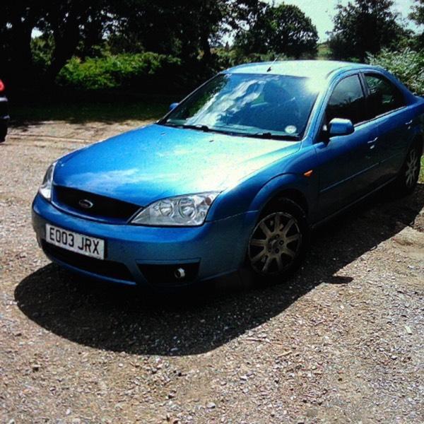 Ford mondeo spares or repairs