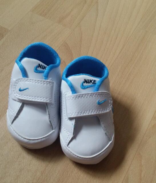 nike pram shoes