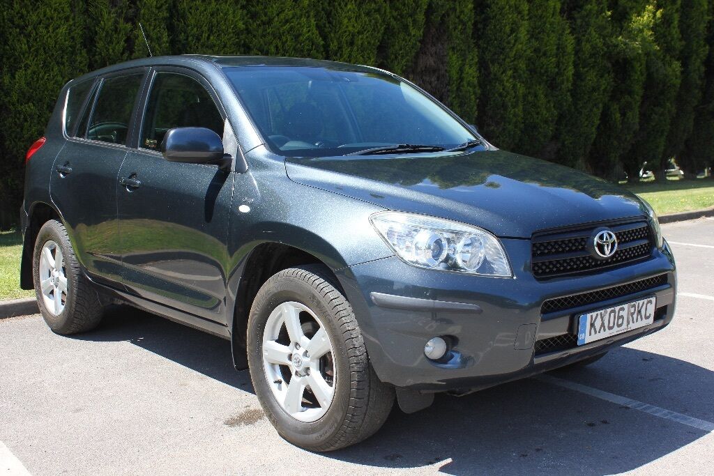 Toyota rav4 2 2 d 4d xt5 review