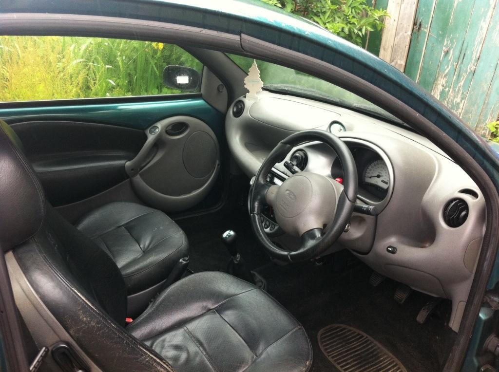 Used ford ka for sale in surrey #8