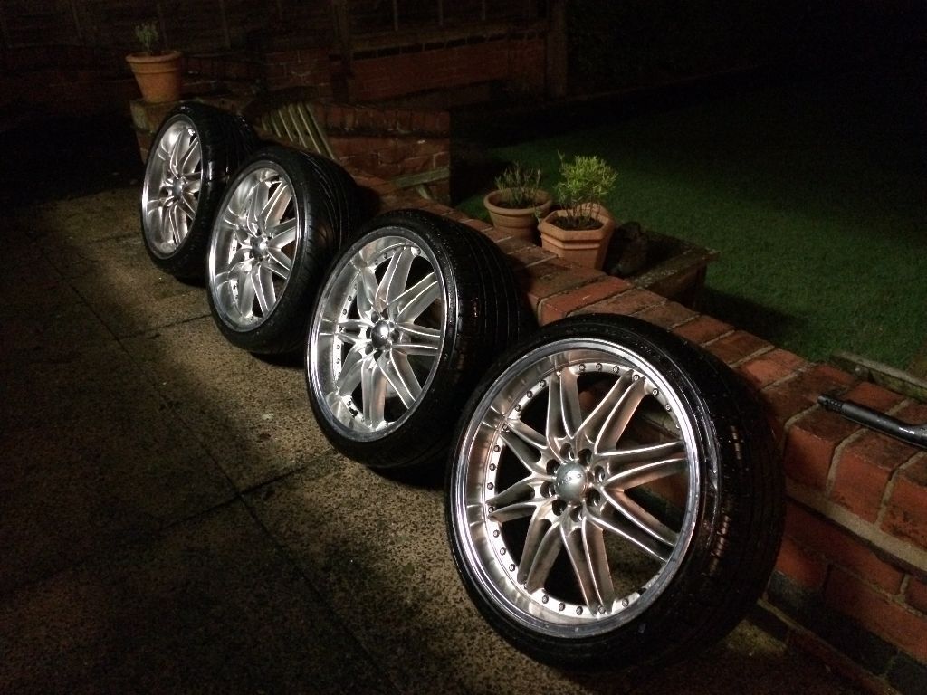 Set of four polished 18" Lenso SHU alloy wheels with 215/35/18 tyres. 