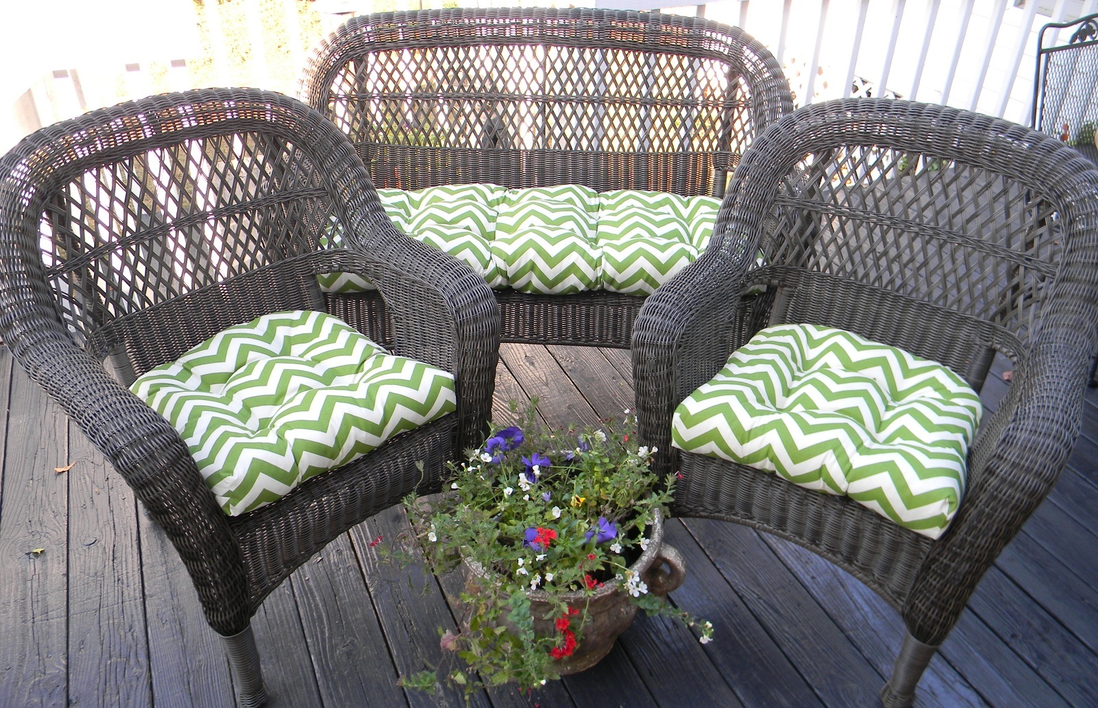 Green Chevron Zig Zag Cushions For Wicker 3 Pc Set Indoor Outdoor Picture 1 Of