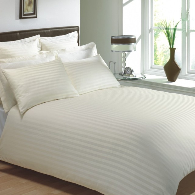 400 Thread Count Classic Stripe Pure 100 Egyptian Cotton Bedding Egyptian Cotton 400 Thread Classic Stripe Cream Pair Of Super King Pillowcases