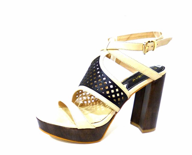 Scarpe donna sandali tacco alto plateau pelle beige nero marrone CafNoir MD122 Scarpe donna sandali tacco alto plateau pelle beige nero marrone CafNoir MD122