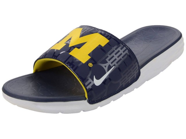 Nike Benassi Solarsoft Michigan Wolverines Sandals Mens Sz 16 844631 ... NEW NIKE BENASSI SOLARSOFT MICHIGAN WOLVERINES SANDALS MENS SZ 16 844631 400