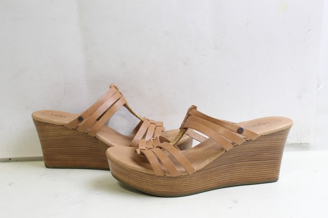 ugg mattie platform wedge ugg mattie platform wedge