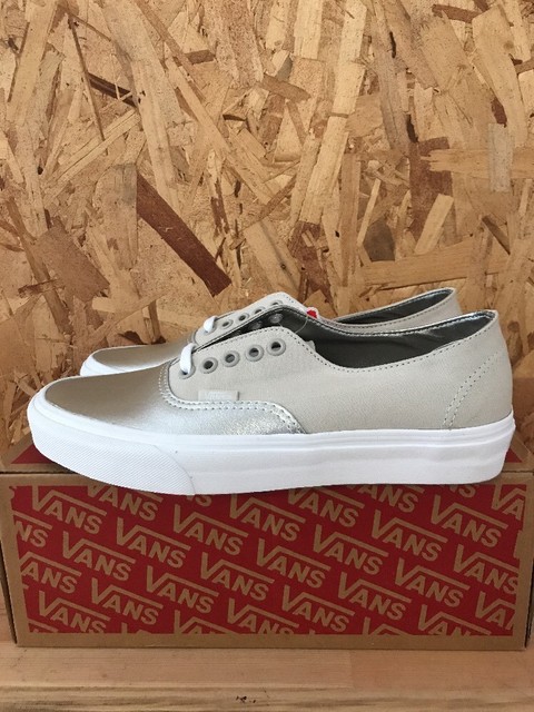 vans decon vans decon