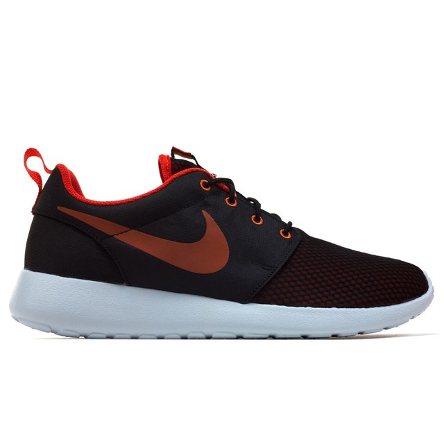 Nike Roshe One SE Multi Mens Trainers Nike Roshe One SE Multi Mens Trainers