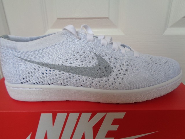 W NIKE TENNIS CLASSIC ULTRA Flyknit BiancoTaglia UK 4.5 EUR 38 833860 101 W NIKE TENNIS CLASSIC ULTRA Flyknit BiancoTaglia UK 4.5 EUR 38 833860 101