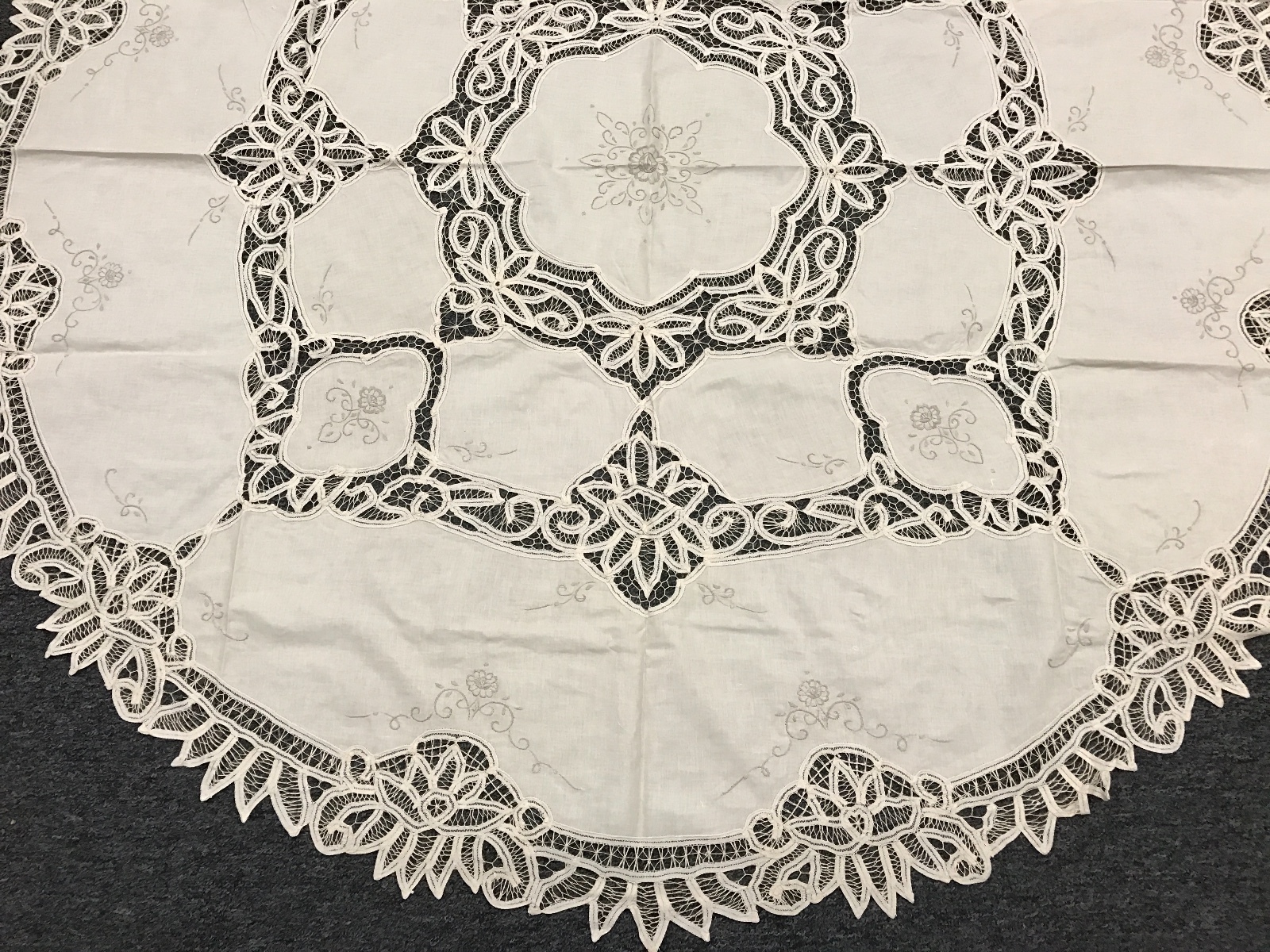 Battenburg 100 Cotton Handmade Lace Embroidery Tablecloth 72 Rd 1