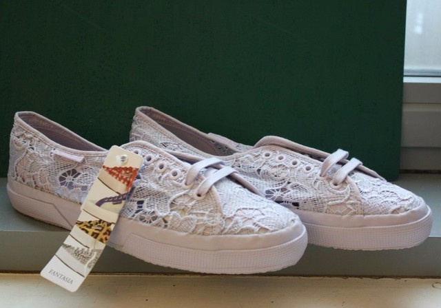 SUPERGA 2750 Scarpe da ginnastica da donna Viola Violet Nuovo Scarpe sporche Taglia 8 UK 42 EU SUPERGA 2750 Scarpe da ginnastica da donna Viola Violet Nuovo Scarpe sporche Taglia 8 UK 42 EU