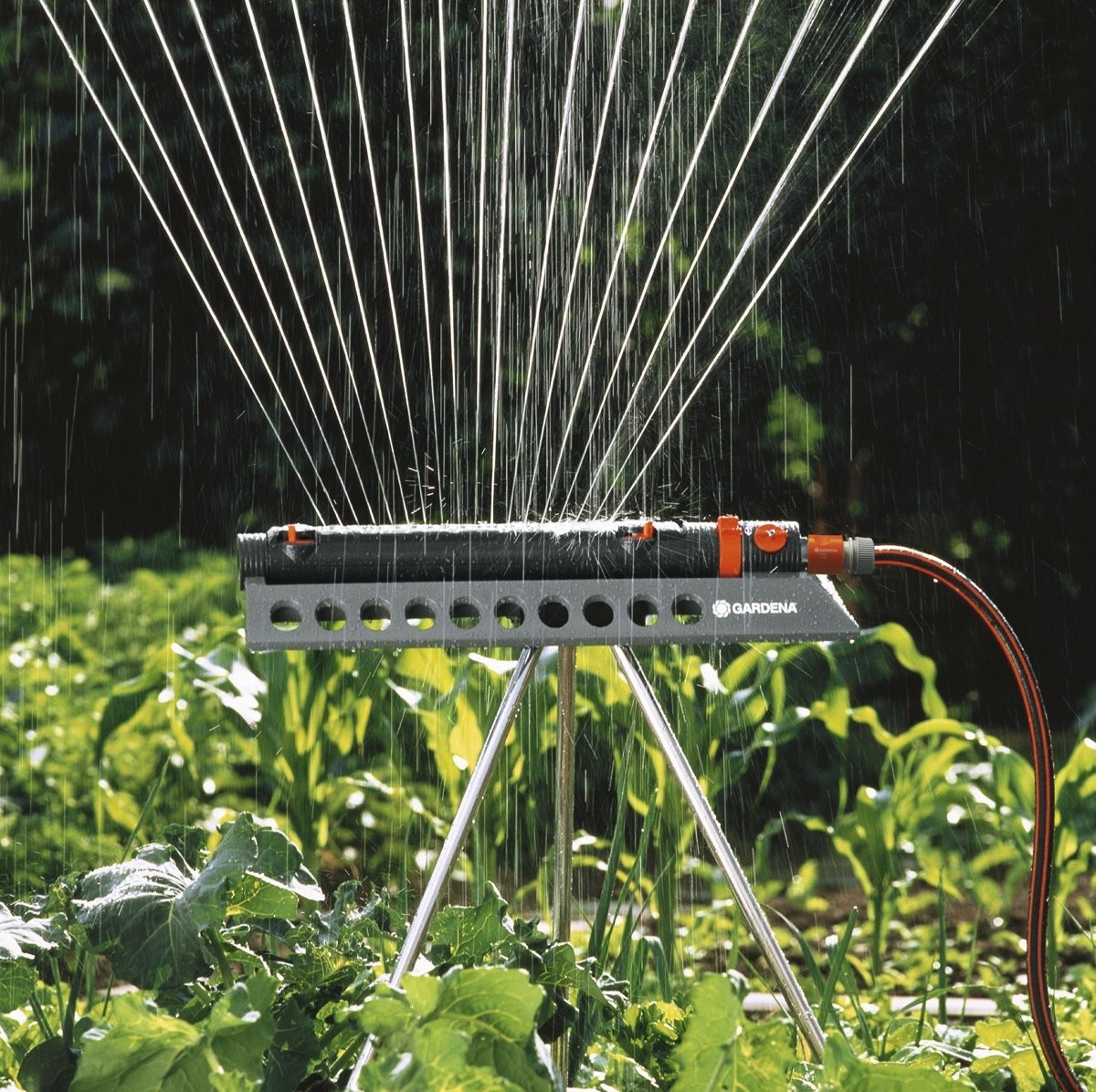 Gardena 1977 Aquazoom 3800 Square Foot Oscillating Sprinkler With Res Content Global Inflow Inflowcomponent Cancel