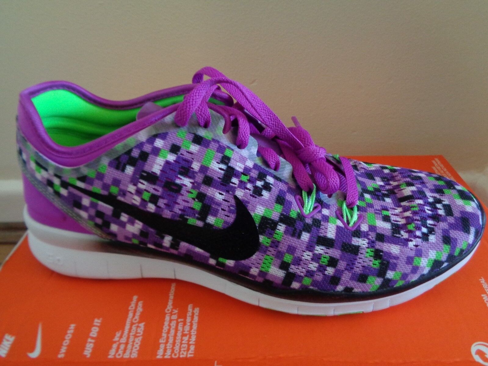 Nike Free TR Fit 5 PRT Linea Donna Scarpe da corsa 704695 502 UK 4.5 EU 38 US 7 NUOVE Nike Free TR Fit 5 PRT Linea Donna Scarpe da corsa 704695 502 UK 4.5 EU 38 US 7 NUOVE