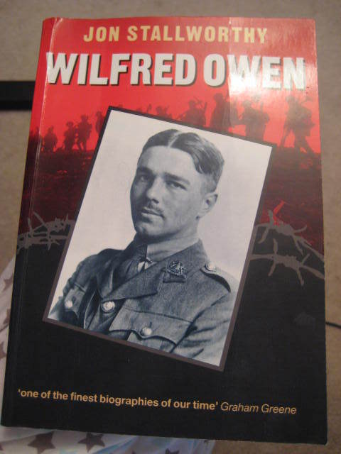 a biography of wilfred owen a biography of wilfred owen
