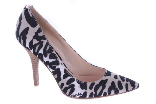 Guess Donna Scarpe scollate Highheels SGUARDO DEL PREDATORE 477 Guess Donna Scarpe scollate Highheels SGUARDO DEL PREDATORE 477