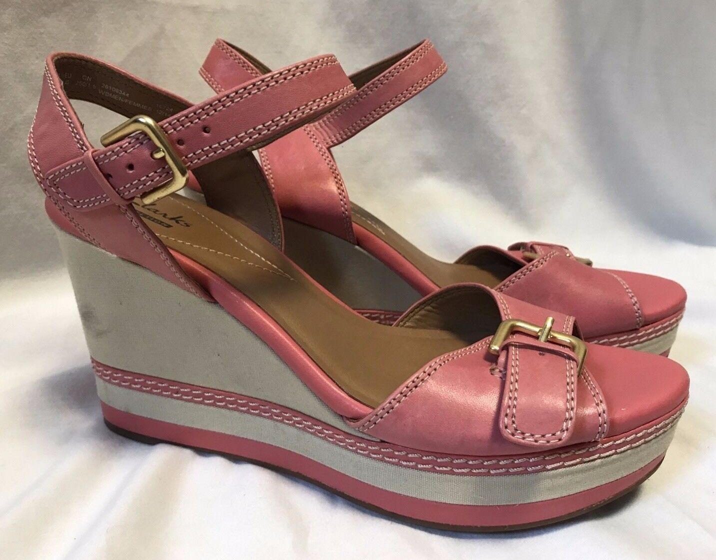 clarks pink wedges