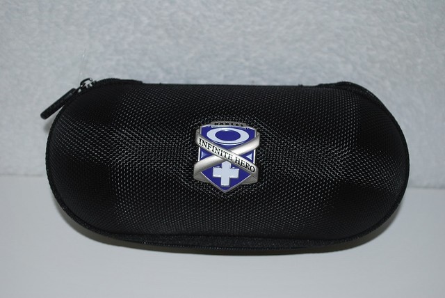 custodia oakley da sole custodia oakley da sole