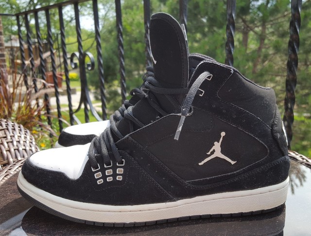 air jordan 1 mid black 11.5 air jordan 1 mid black 11.5