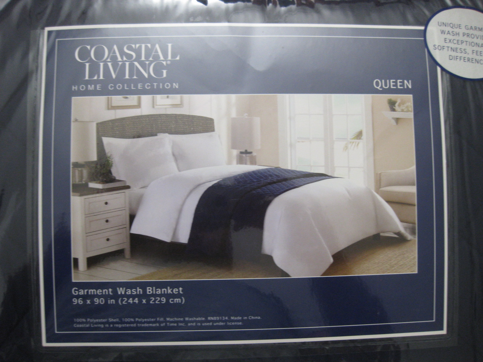 Coastal Living Queen Extra Soft Garment Wash Blanket Choose Colors Coastal Living Queen Extra Soft Garment Wash Blanket Choose Colors Navy