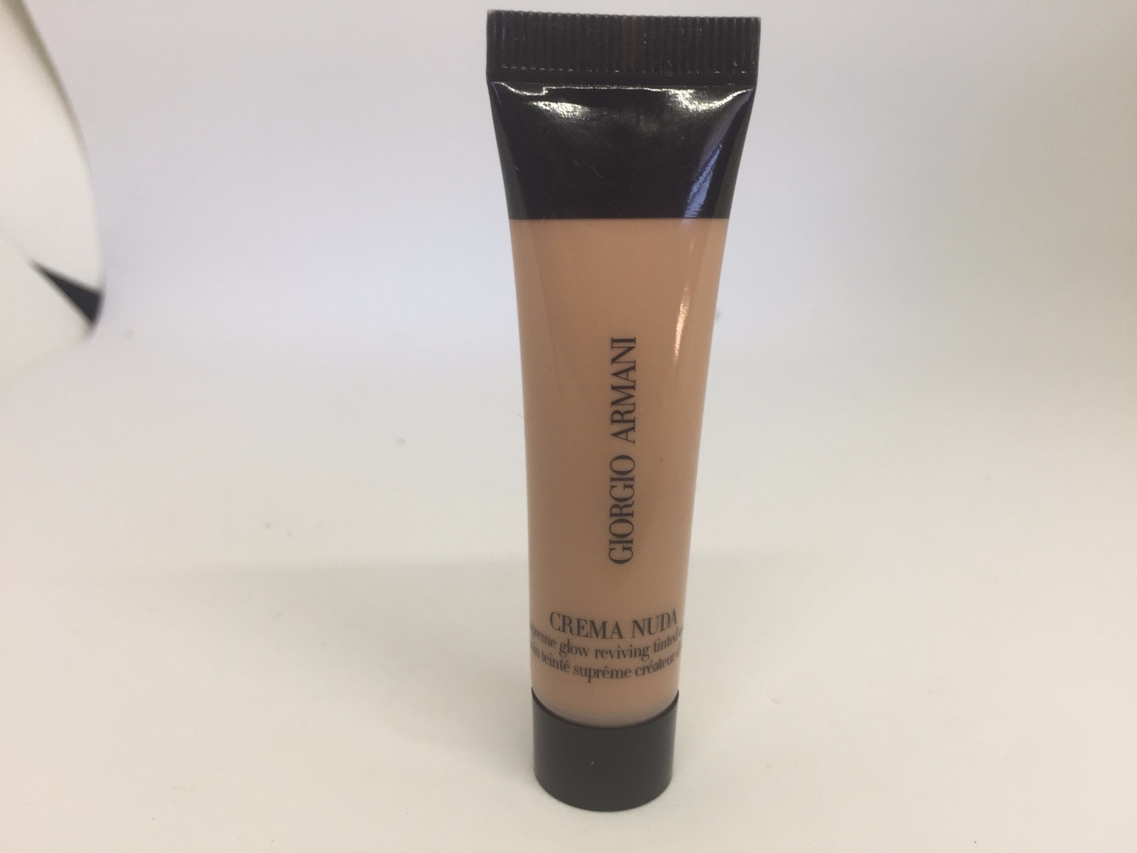 Crema Nuda Supreme Glow Reviving Tinted Moisturizer by Giorgio Armani Beauty #17