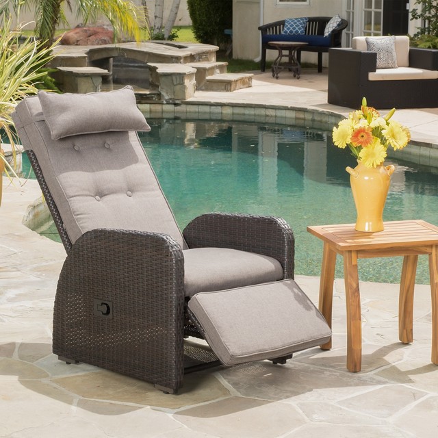 Outdoor Lounge Chair Recliner Cushioned Patio Pool Side Sun Loving Outdoor Patio Recliner Lounge Chair Cushioned Pool Side Sun Loving Furniture New