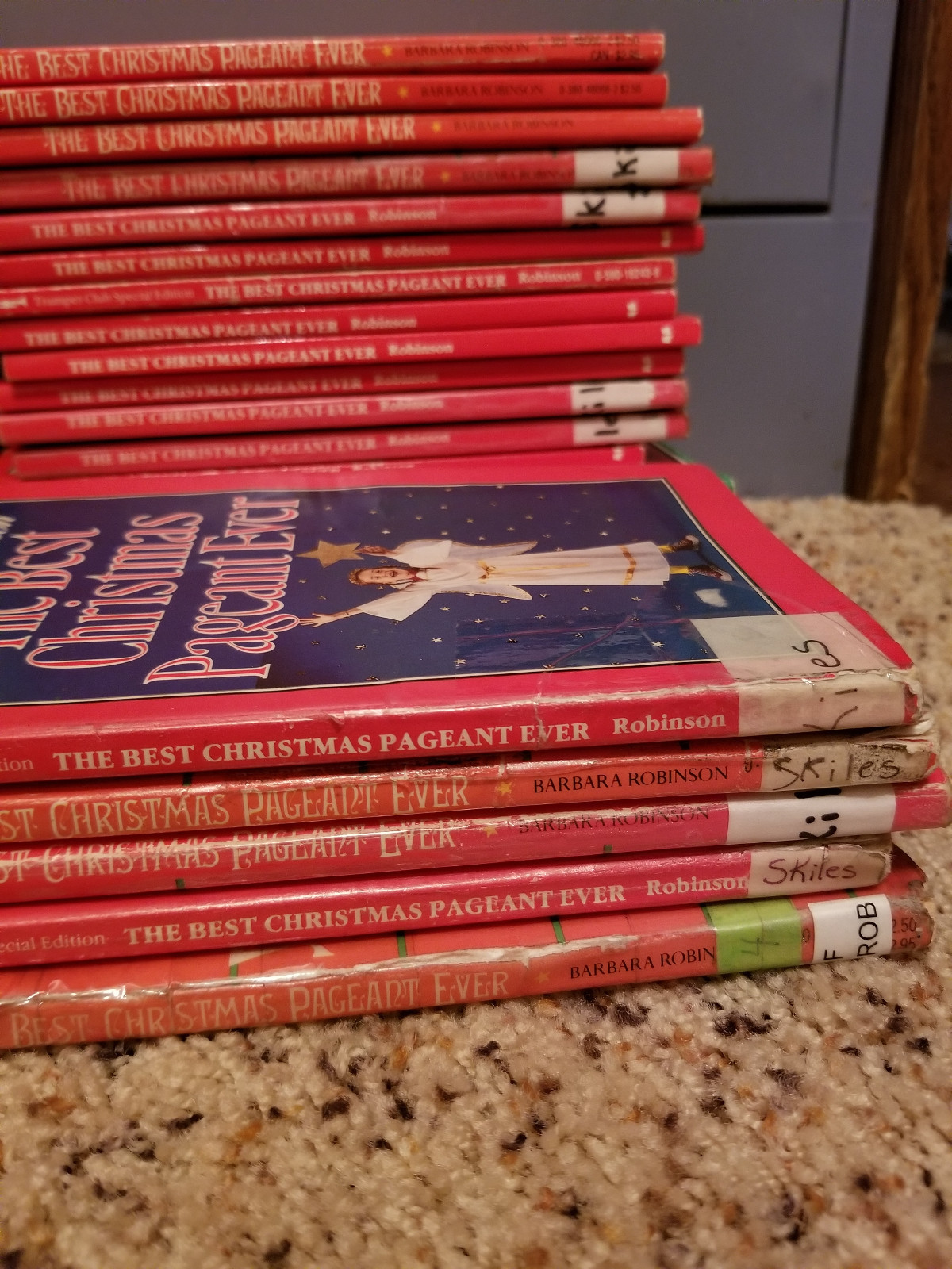 the best christmas pageant ever by barbara robinson 1979 paperback ebay - The Best Christmas Pageant Ever Book the best christmas pageant ever by barbara robinson 1979 paperback ebay - The Best Christmas Pageant Ever Book