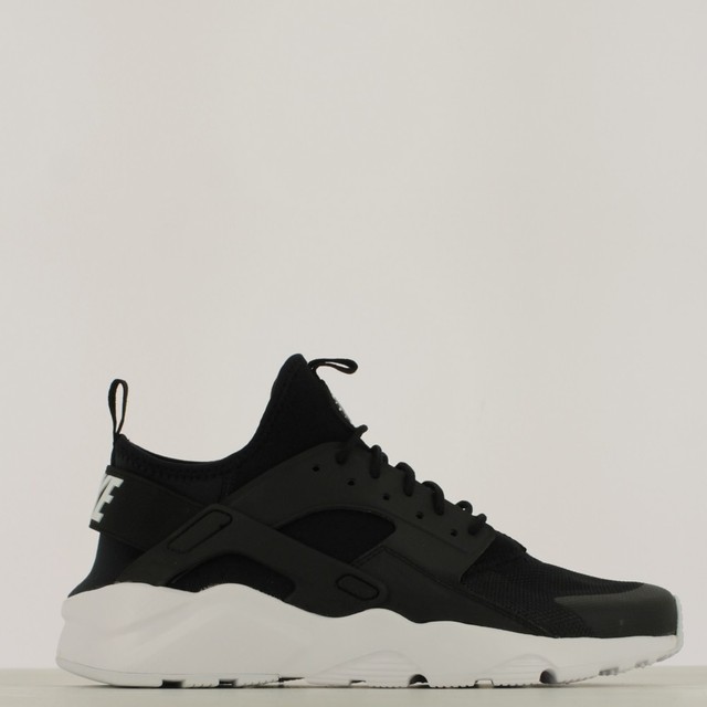 nike air huarache uomo 43 nere e bianche nike air huarache uomo 43 nere e bianche
