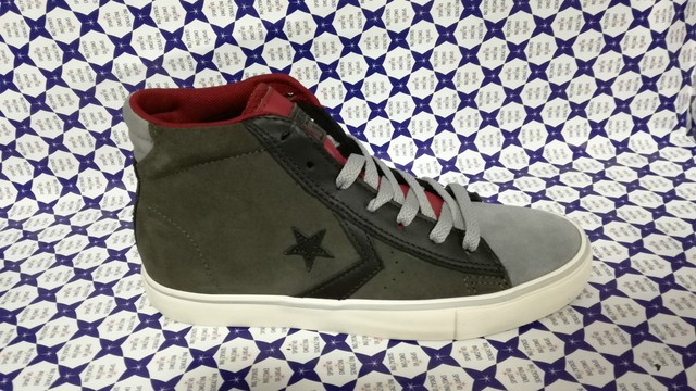 Scarpa Converse Pro Leather Mid Pelle Camoscio 15510C Verde Grigio Scarpa Converse Pro Leather Mid Pelle Camoscio 15510C Verde Grigio