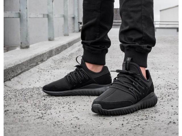 adidas tubular triple black adidas tubular triple black
