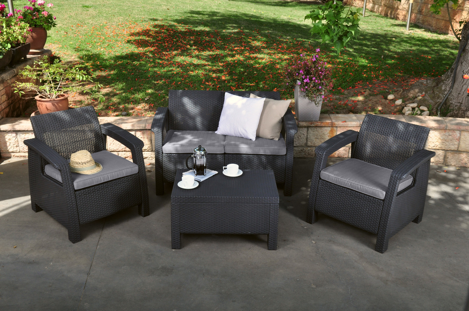 Keter Corfu 4 Piece All Weather Patio Seat Set Table Armchair Picture 1 Of