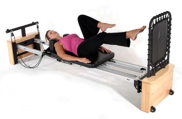 Stamina Aeropilates Pro Xp557 Home Pilates Reformer 55 5557b Ebay Stamina Aeropilates Pro Xp557 55 5557b A Studio Pilates Reformer For Home