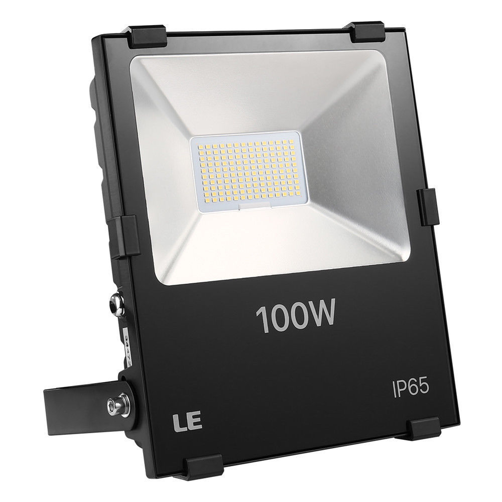 100w Outdoor Led Flood Light 400w Equivalent 10000lm Bright Picture 1 Of 7