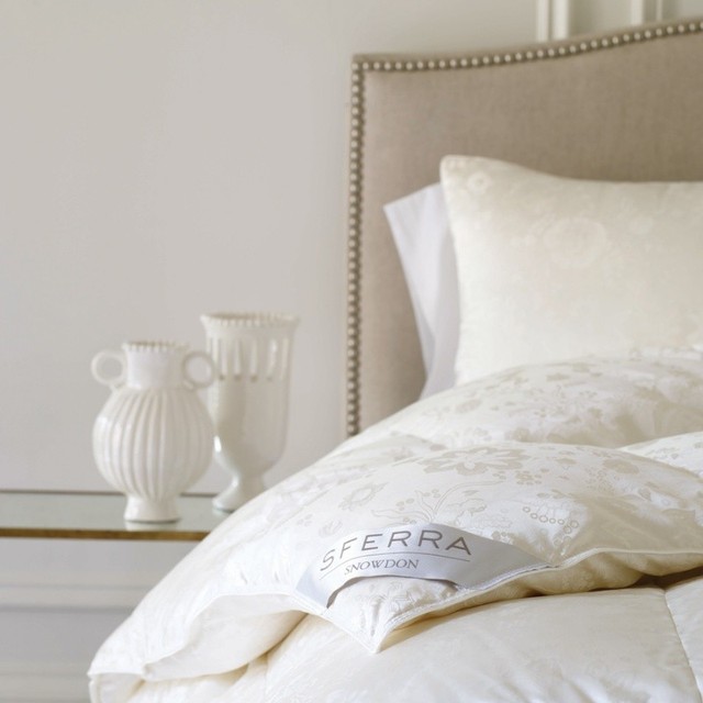 Sferra Snowdon Canadian White Goose Down Pillow With Fill Power Sferra Snowdon Canadian White Goose Down Pillow With Fill Power