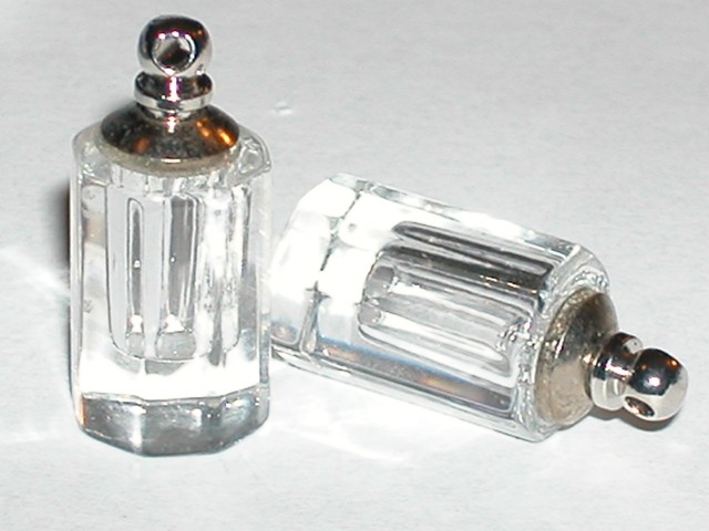1 Facet Clear Cylinder Vial Necklace Pendant Small Mini Glass Bottle 1 Facet Clear Cylinder Vial Necklace Pendant Small Mini Glass Bottle Cap