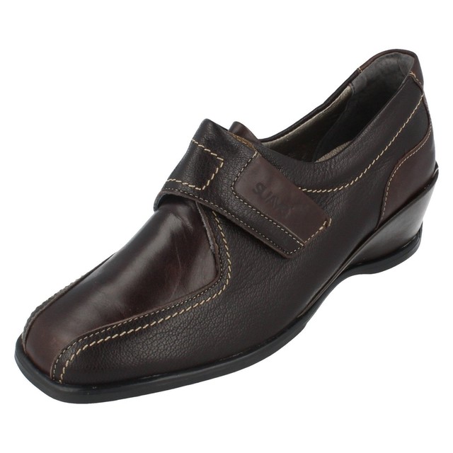 Donna Suave nero scarpe casual in cuoio con cinturino Shelly Donna Suave nero scarpe casual in cuoio con cinturino Shelly