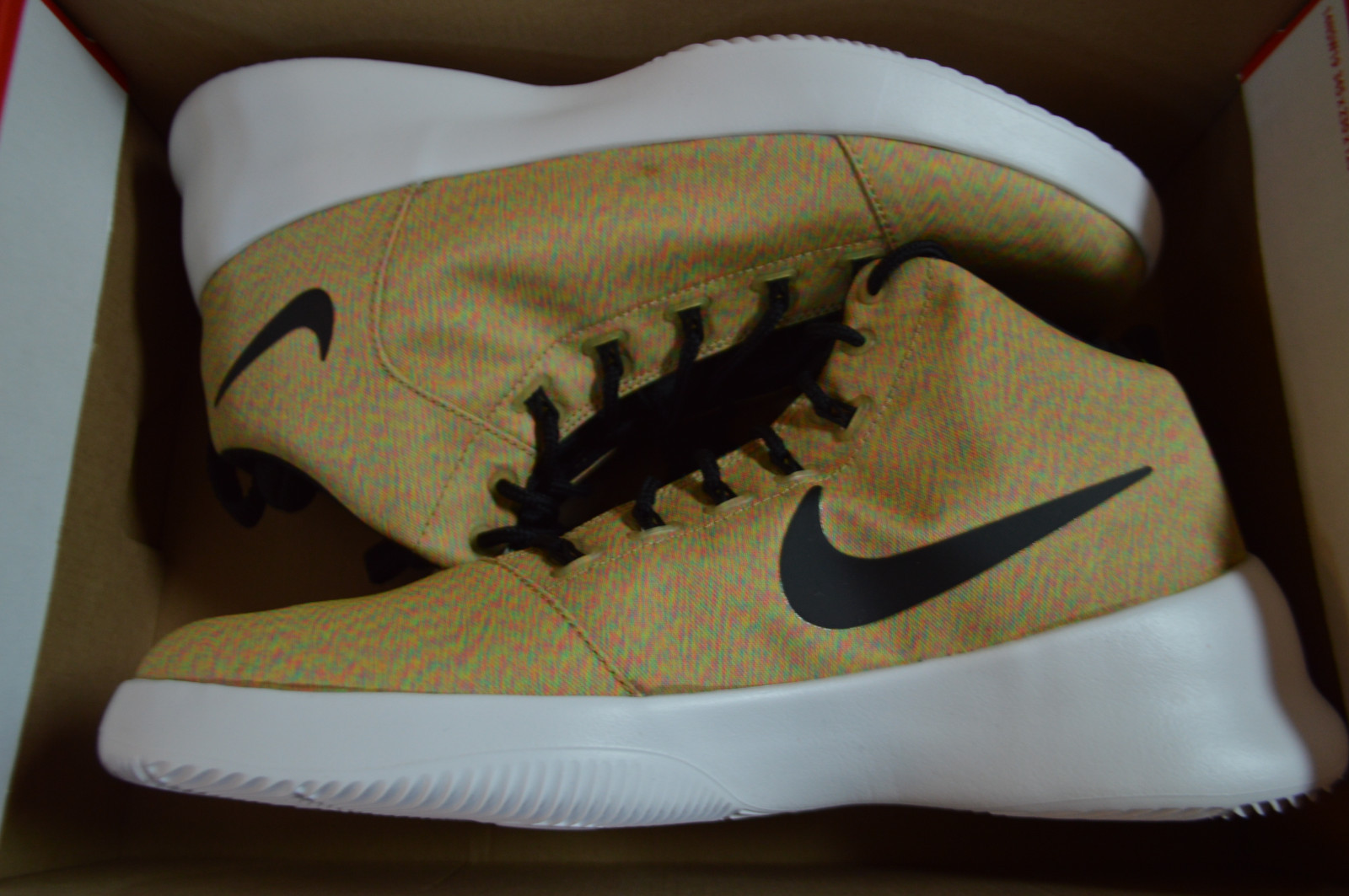 New Nike Mens Hyperfr3sh 759996-301 sz 10 Hyperfresh Shoes Multi-color New Nike Mens Hyperfr3sh 759996-301 sz 10 Hyperfresh Shoes Multi-color