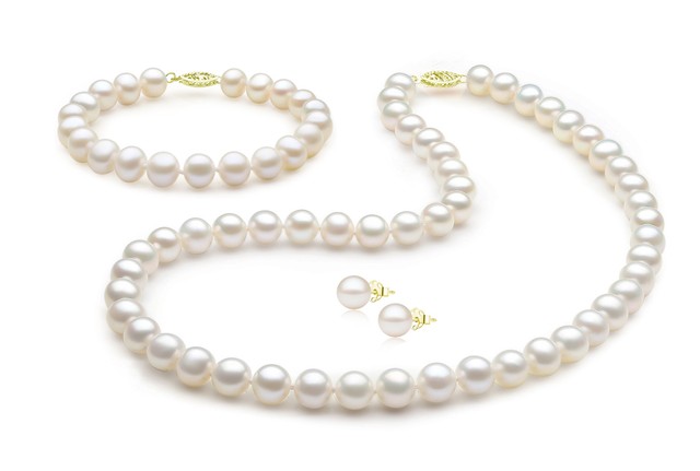 14k Solid Yellow Gold Natural Freshwater Pearl Necklace Bracelet 14k Solid Yellow Gold Natural Freshwater Pearl Necklace Bracelet Earring Set