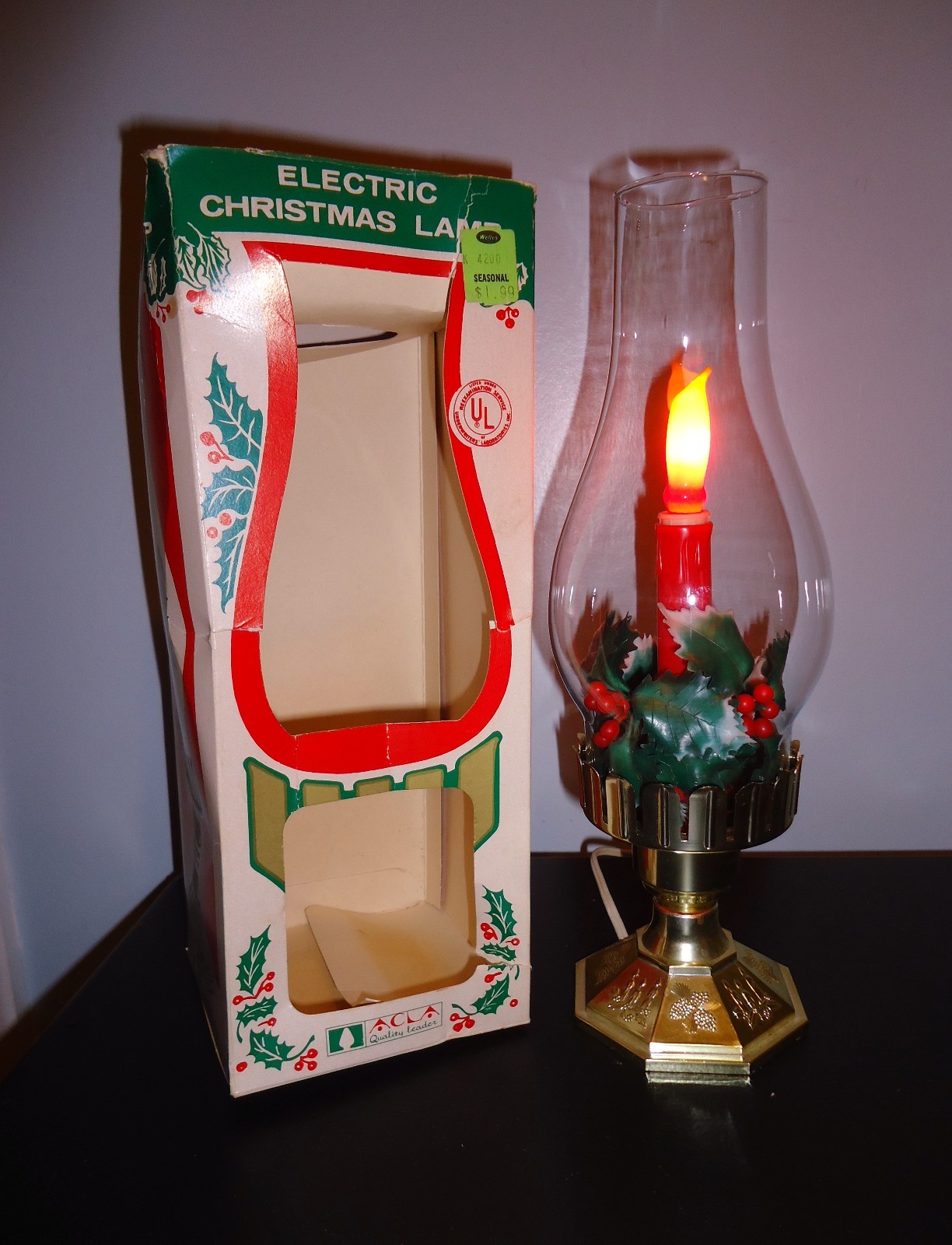 Vintage Flickering Flame Electric Hurricane Shade Lamp Picture 1 Of