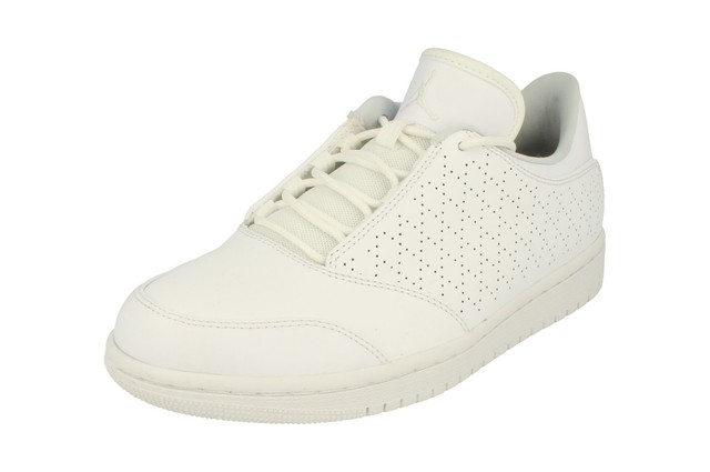 Nike Air Jordan 1 Flight 5 BASSE SCARPE GINNASTICA PALLACANESTRO 888264 100 da Nike Air Jordan 1 Flight 5 BASSE SCARPE GINNASTICA PALLACANESTRO 888264 100 da
