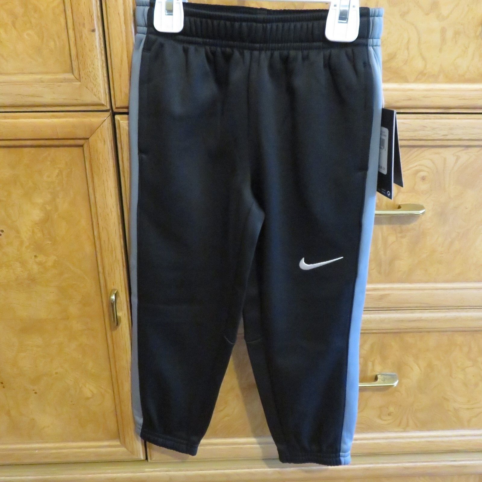 boys nike sweatpants