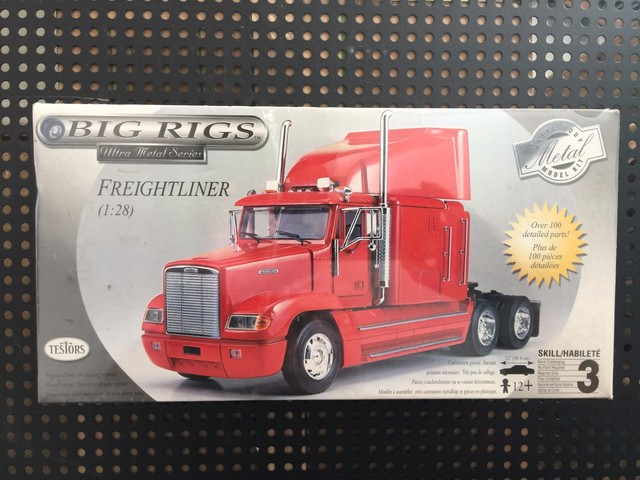 testors prepainted metal car model kit