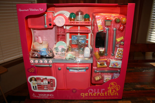 Our Generation Gourmet Kitchen  Set  for 18  Dolls eBay