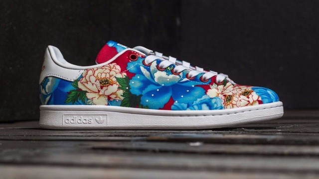 adidas X THE FARM COMPANY STAN SMITH TENNIS SHOES WOMEN'S SIZE 7 adidas X THE FARM COMPANY STAN SMITH TENNIS SHOES WOMEN'S SIZE 7